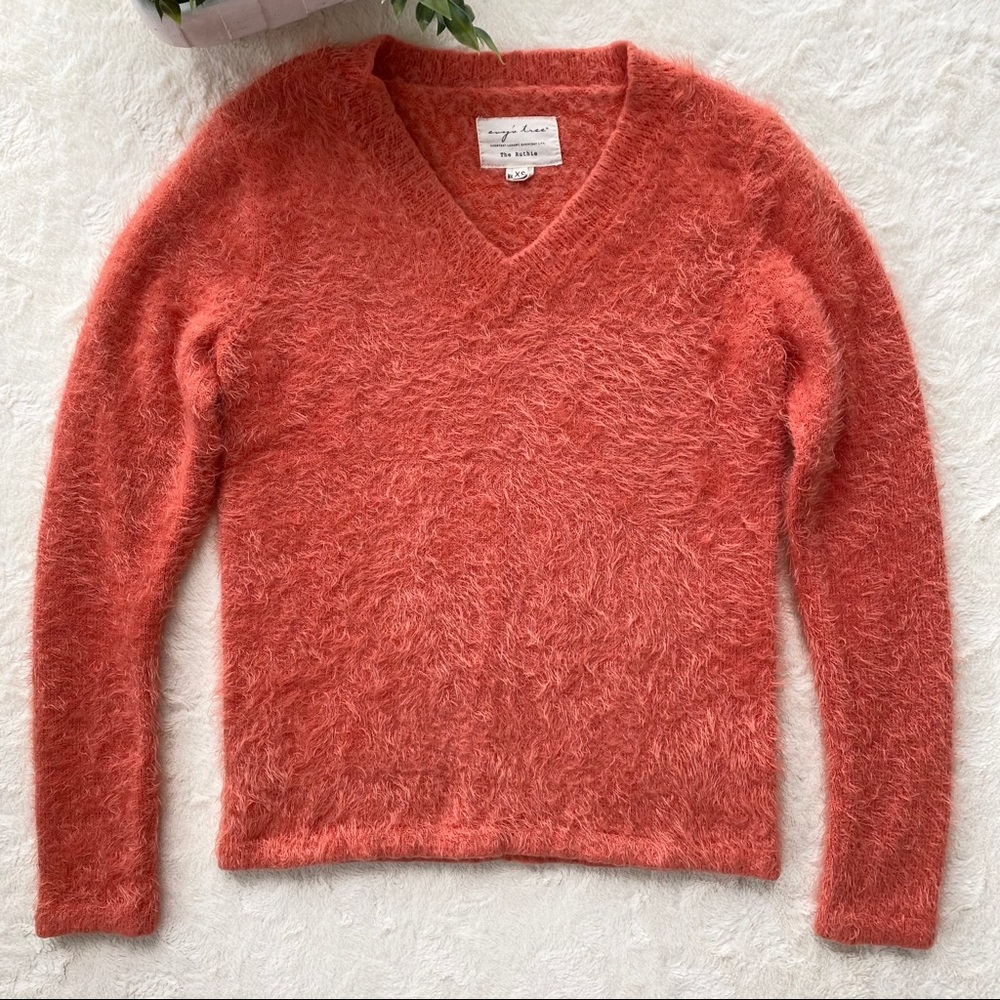 Evy’s tree Ruthie orange eyelash v neck sweater XS - Picture 2 of 13